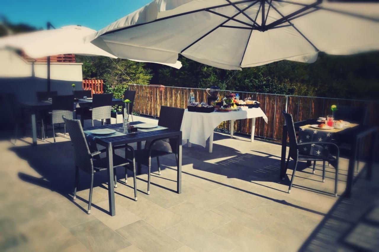 Amici Holiday B&B Di Bielak Aneta Izabela Vezzano Ligure Esterno foto